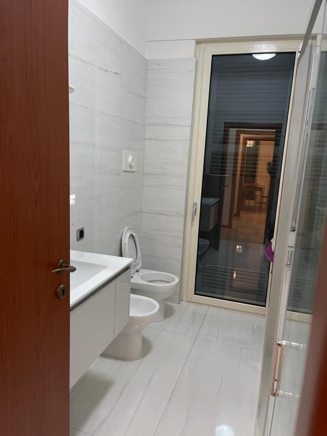 Casa Diego Camera Con Balcone Privato Piacenza Exterior photo